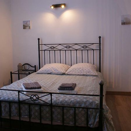 דירות Villeneuve-lès-Avignon Duplex Des Recollets מראה חיצוני תמונה